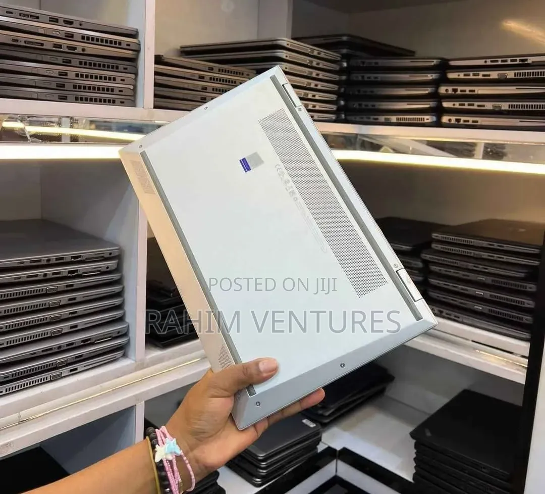 Laptop HP EliteBook x360 1030 G7 32GB Intel Core i7 SSD 512GB