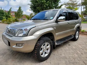 Toyota Land Cruiser Prado 2003 Gold
