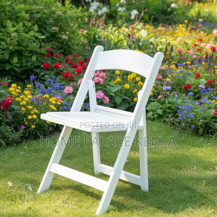 Plastic Chair: White Elegant Garden Event Chair