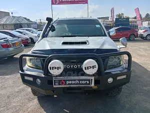 Toyota Hilux 2007 Silver