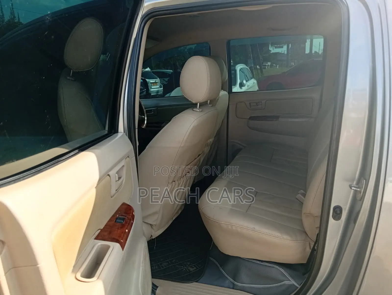 Toyota Hilux 2007 Silver