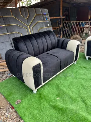 2 Seater Loveseat Sofa: Pay on Delivery