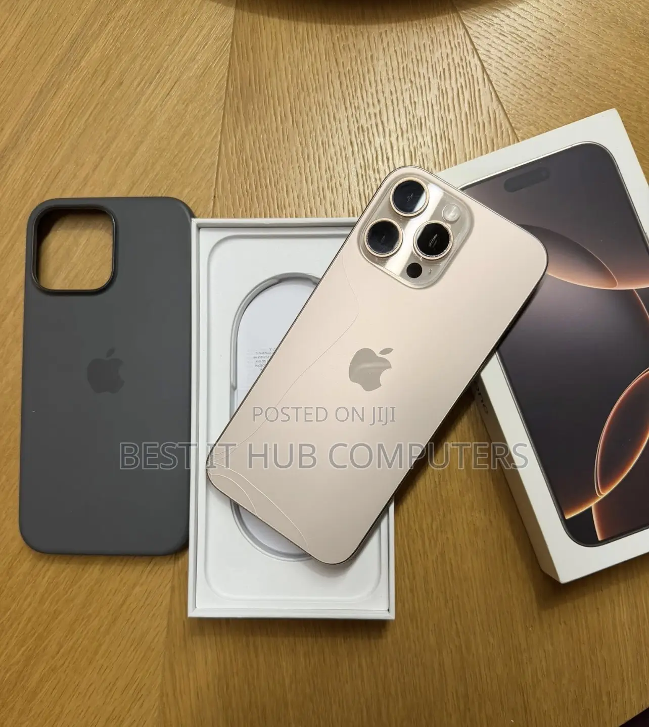 Apple iPhone 16 Pro Max 256 GB  Gold 