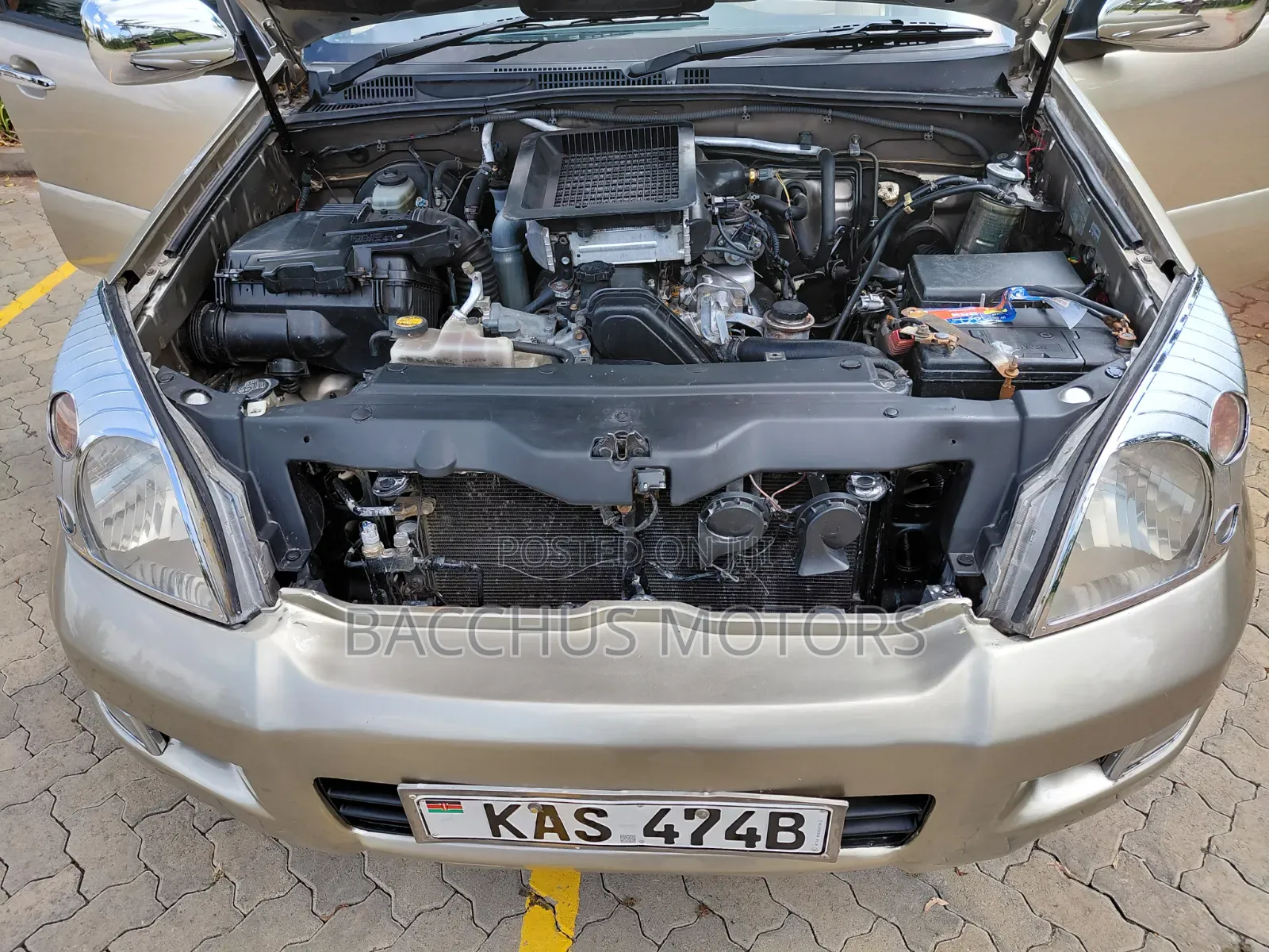 Toyota Land Cruiser Prado 2003 Gold