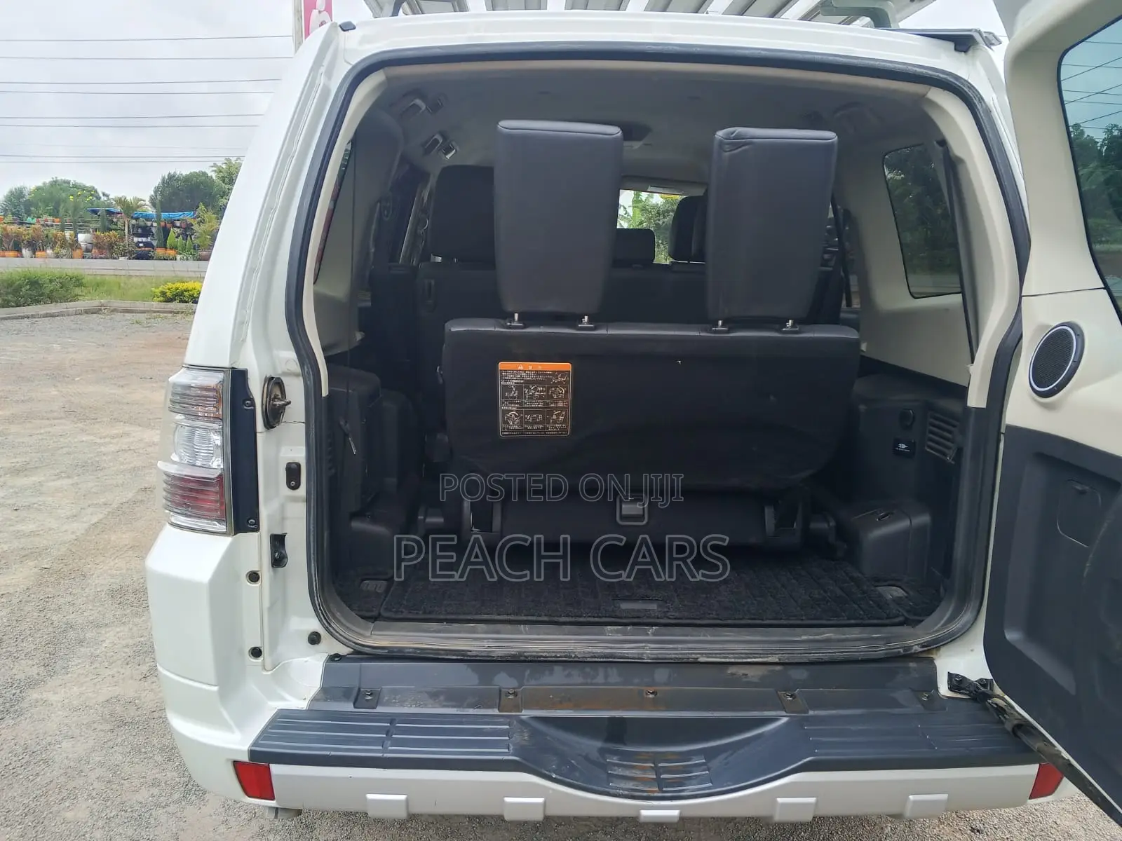 Mitsubishi Pajero 2015 White