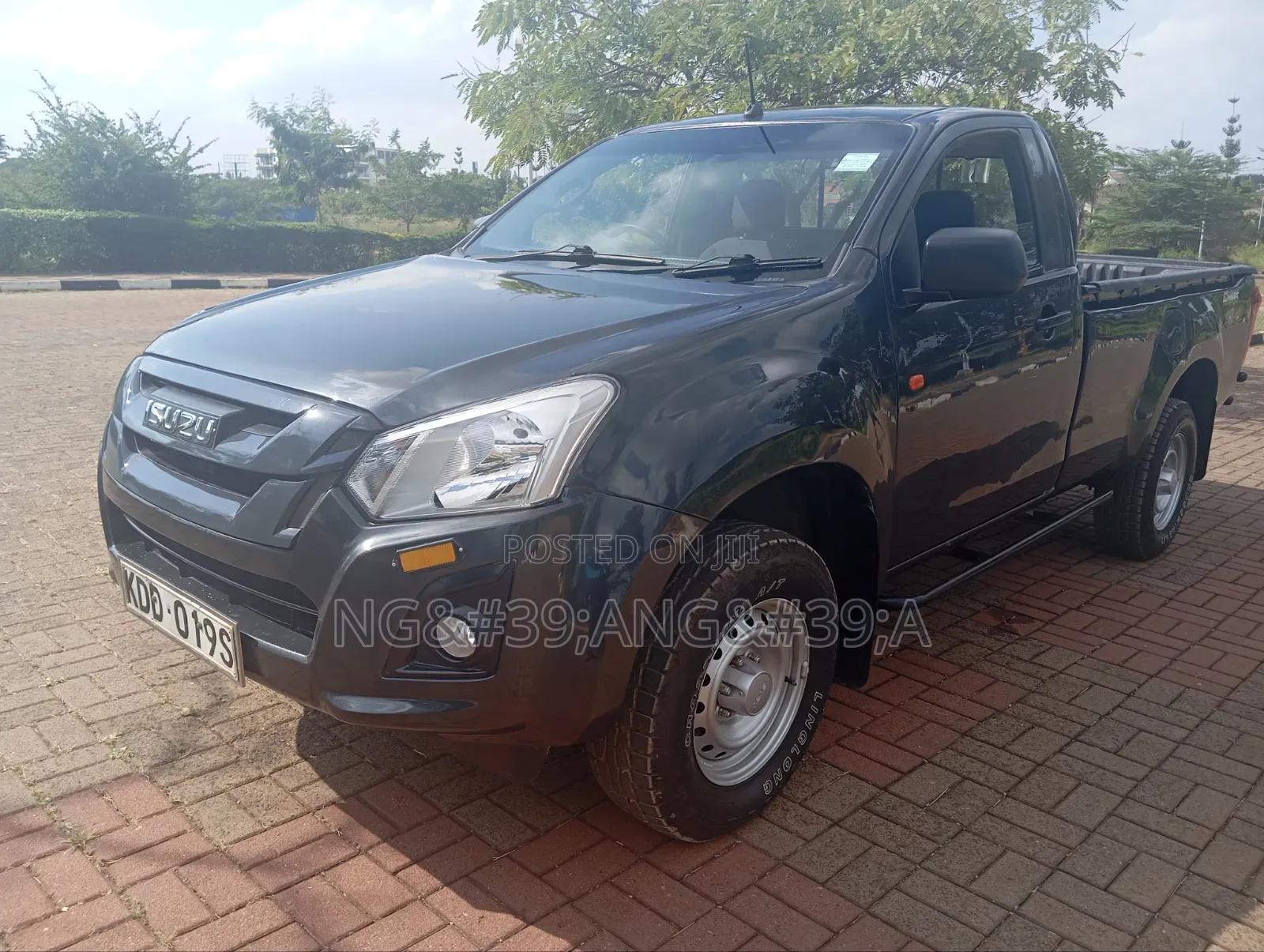 Isuzu D-MAX 2021 Green