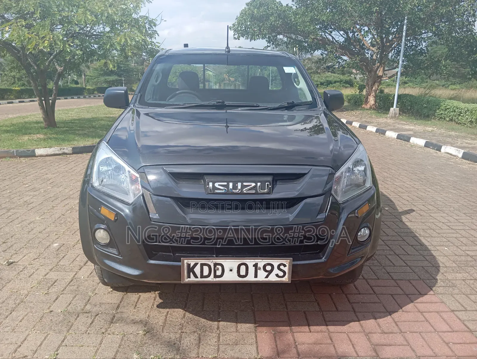Isuzu D-MAX 2021 Green
