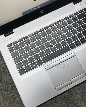 Laptop HP EliteBook 745 G4 8GB AMD Ryzen 3 SSD 256GB