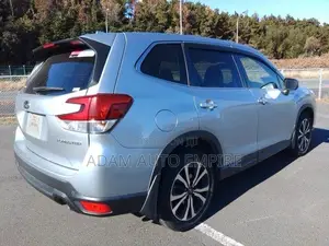 Subaru Forester 2.5i Premium AWD 2018 Silver