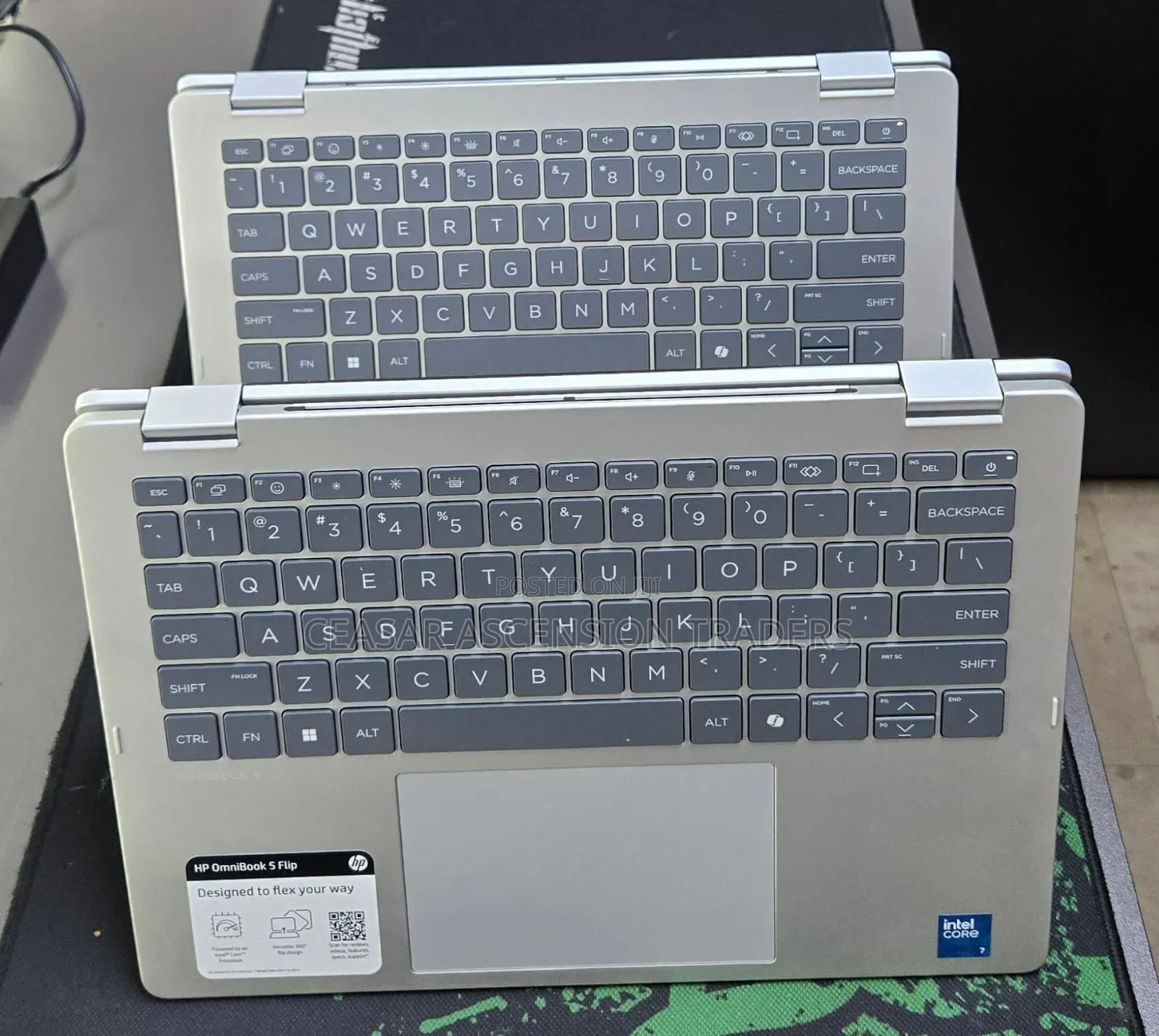 Laptop HP OmniBook 5 Flip 16GB Intel Core 7 SSD 512GB