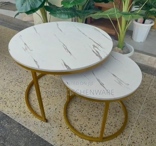 Round Nesting Coffee Table
