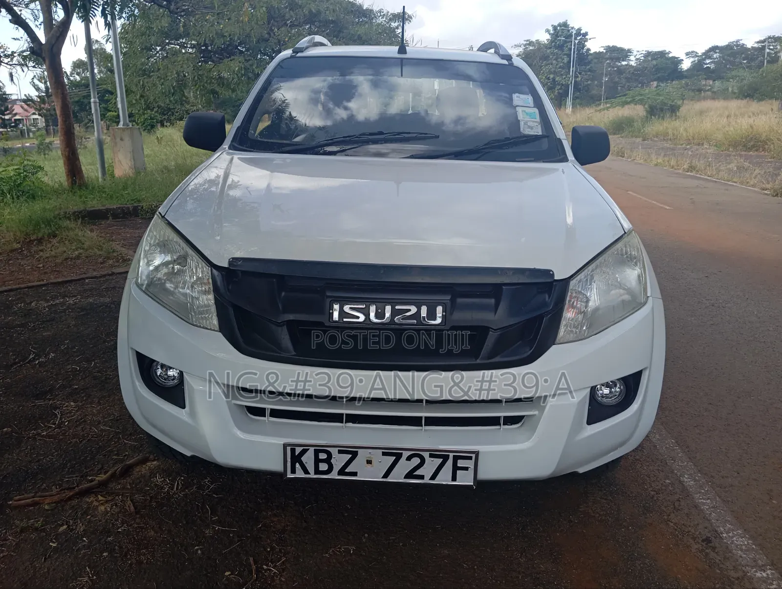 Isuzu D-MAX 2014 White