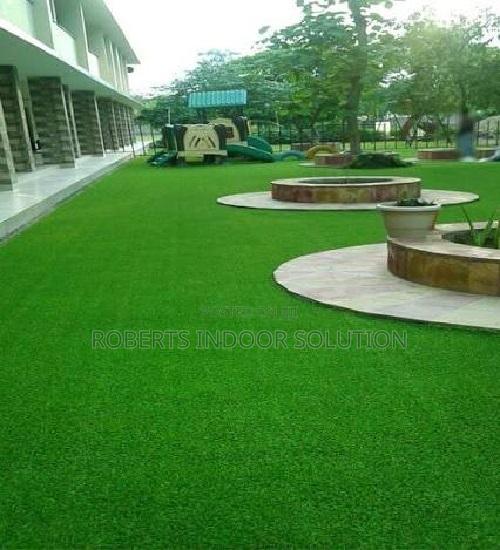 Clean Dust-Free Artificial Grass Carpet