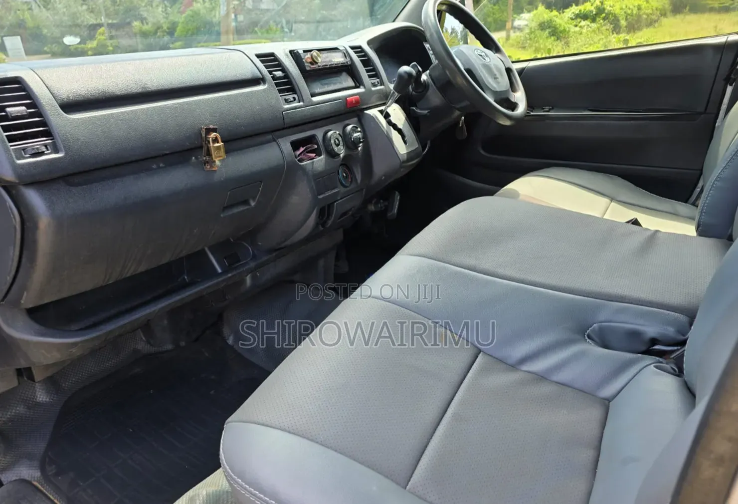 Toyota HiAce 2015 Gray