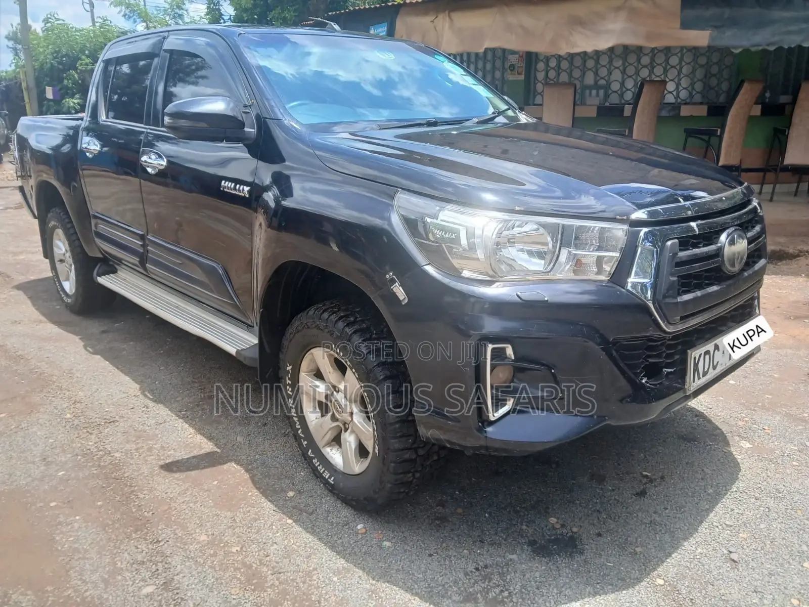 Double Cab and Single Cab Pickups for Long and Short Term Hire