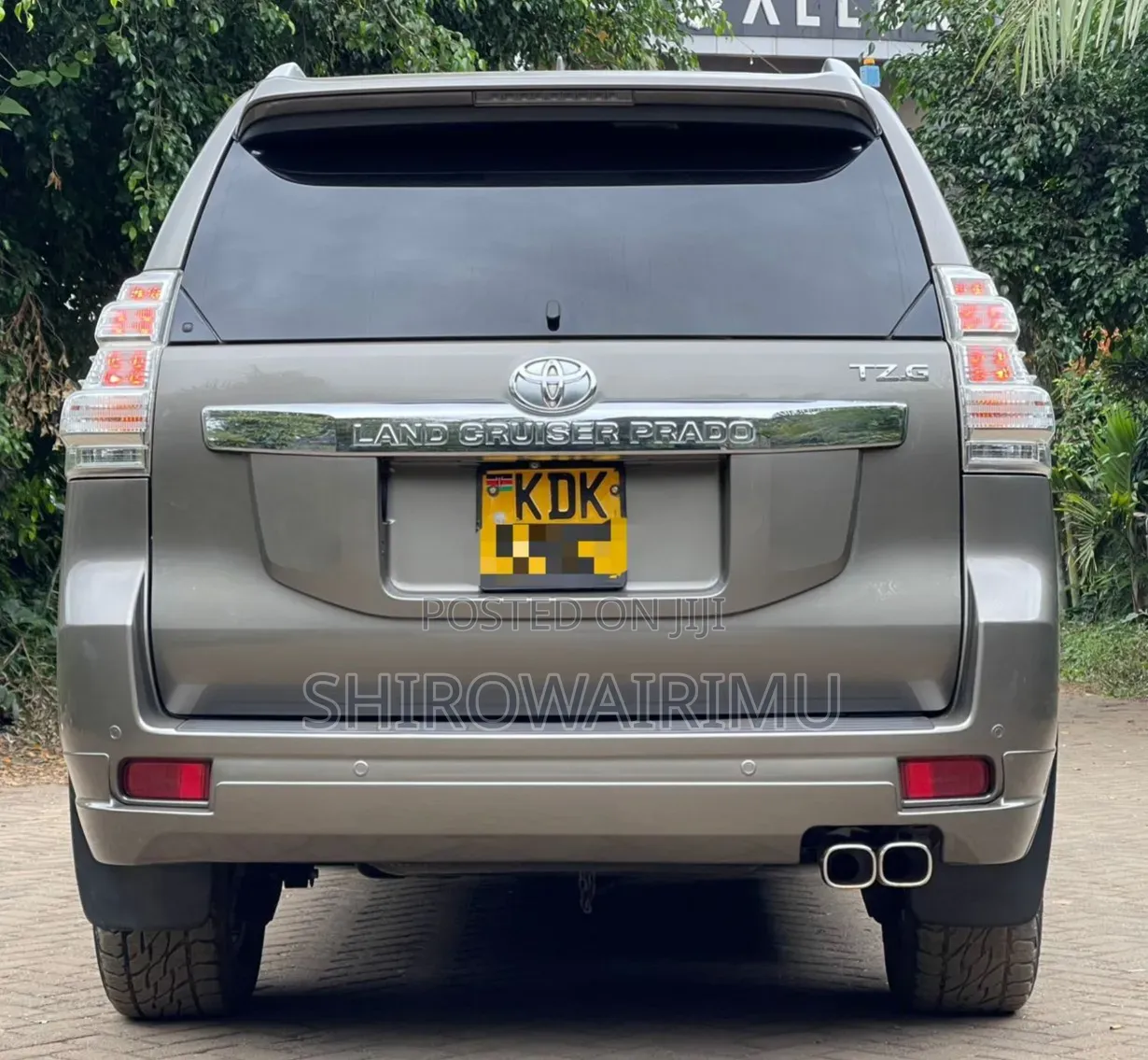 Toyota Land Cruiser Prado 2016 Brown