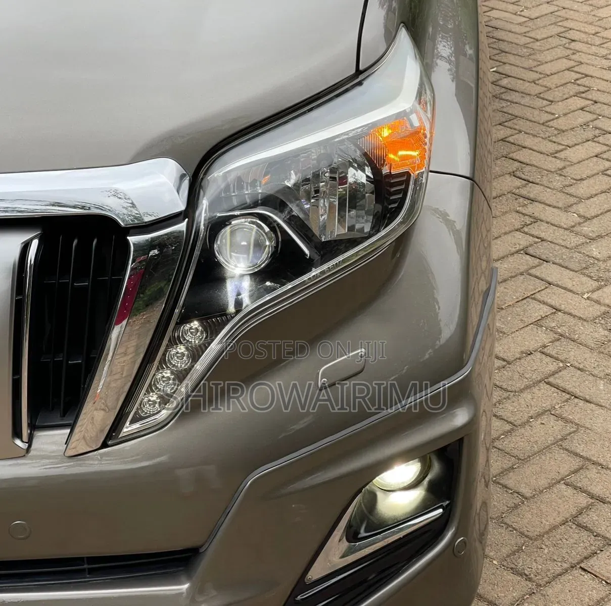 Toyota Land Cruiser Prado 2016 Brown