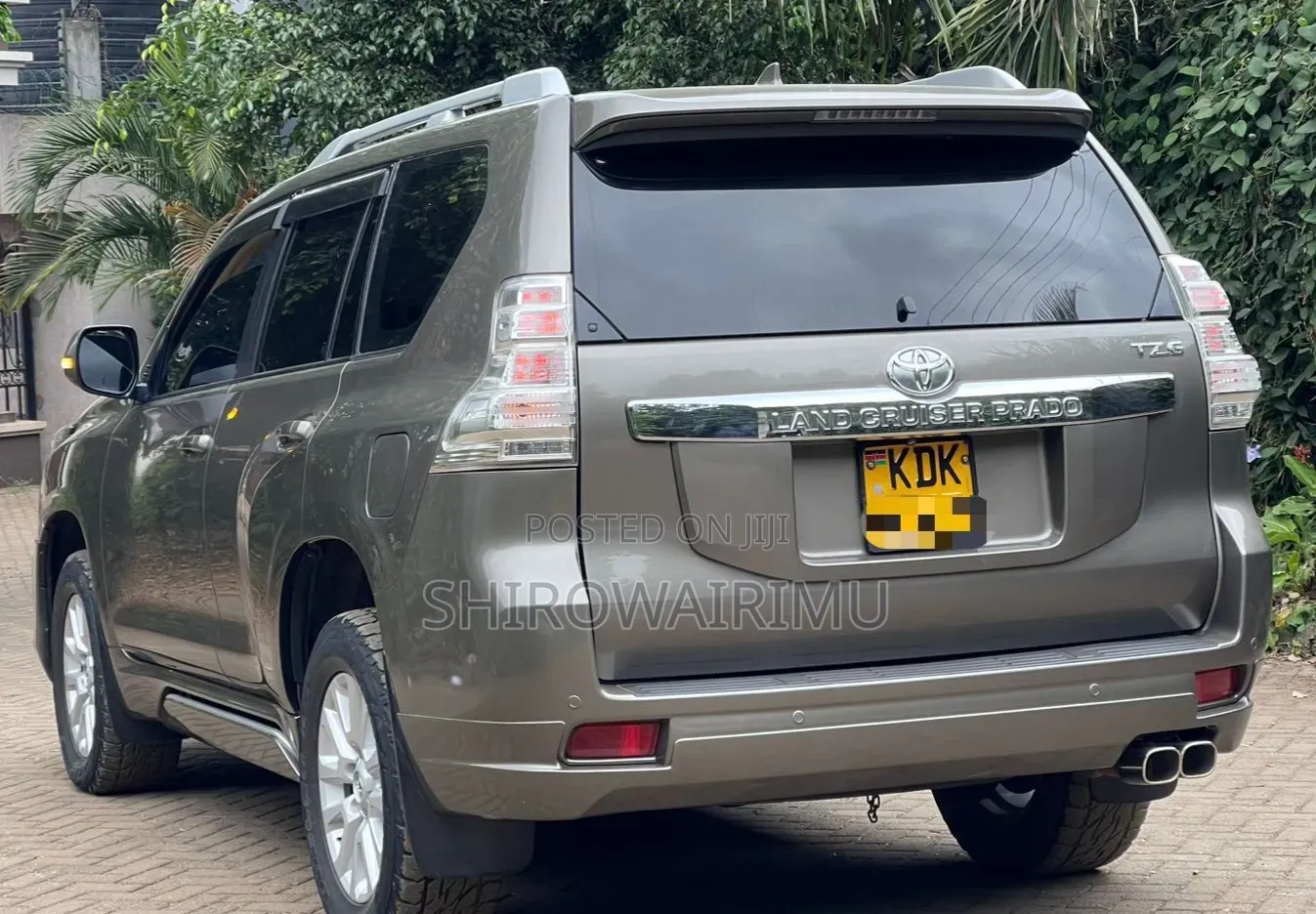 Toyota Land Cruiser Prado 2016 Brown