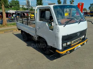 Kak Toyota Dyna Manual Petrol