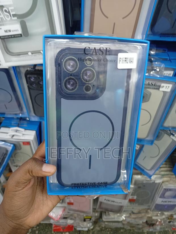 Ip16 Pro Max Matte Frosted Backplate Case