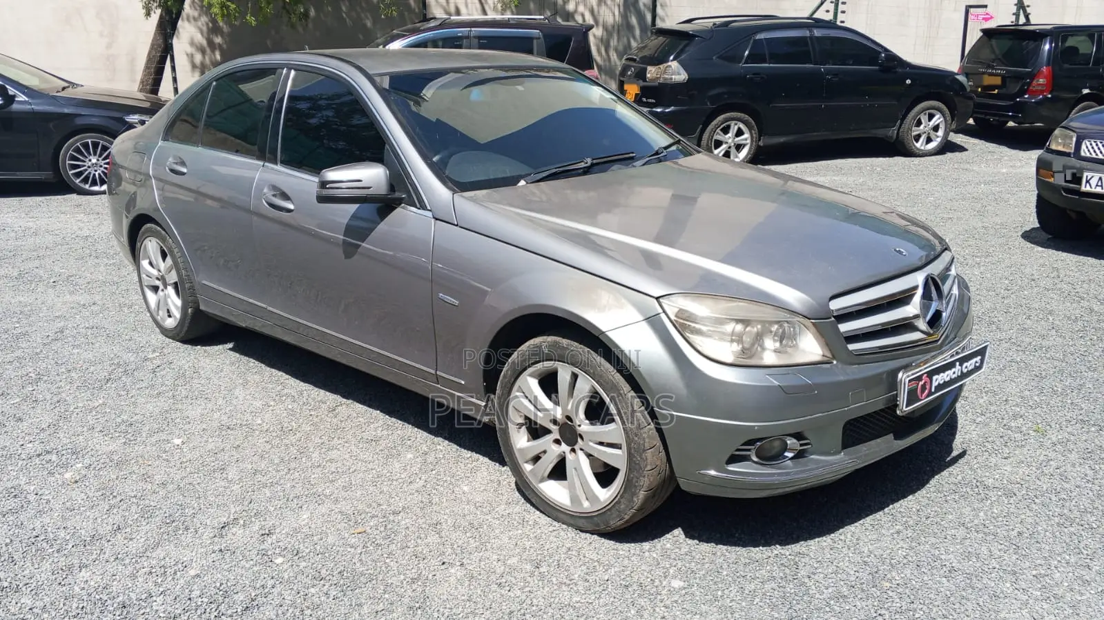 Mercedes-Benz C200 2010 Gray
