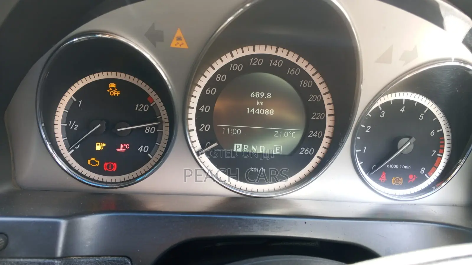 Mercedes-Benz C200 2010 Gray