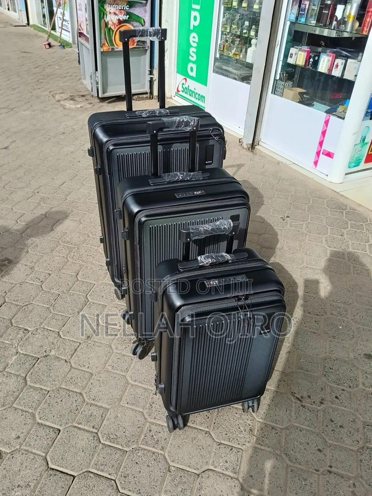 Luxurious Suitcase Set