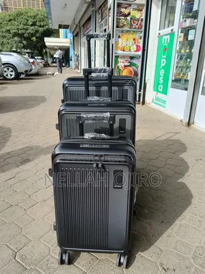 Luxurious Suitcase Set