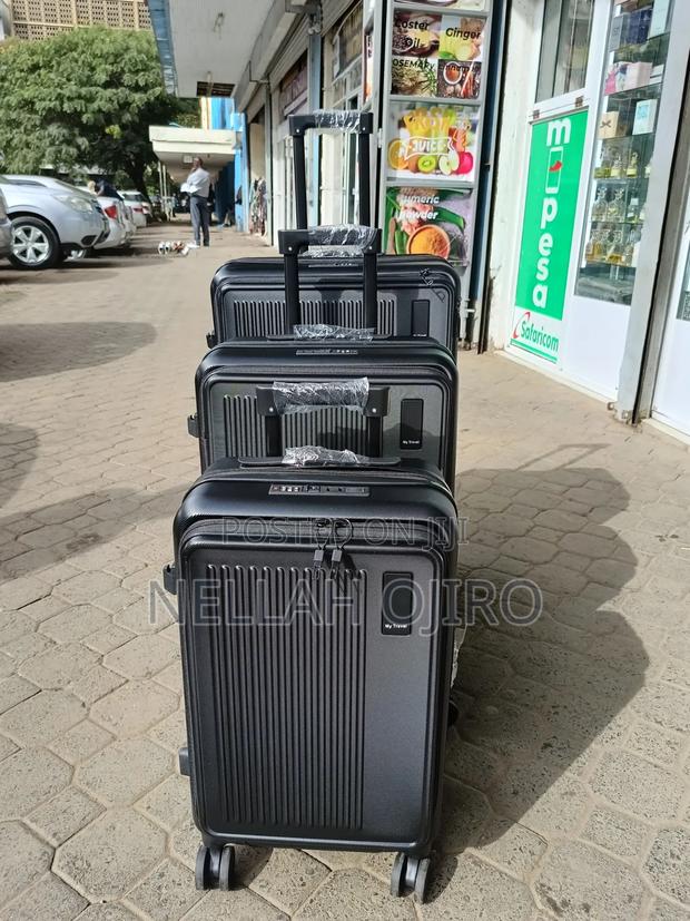 Luxurious Suitcase Set - thumbnail 5