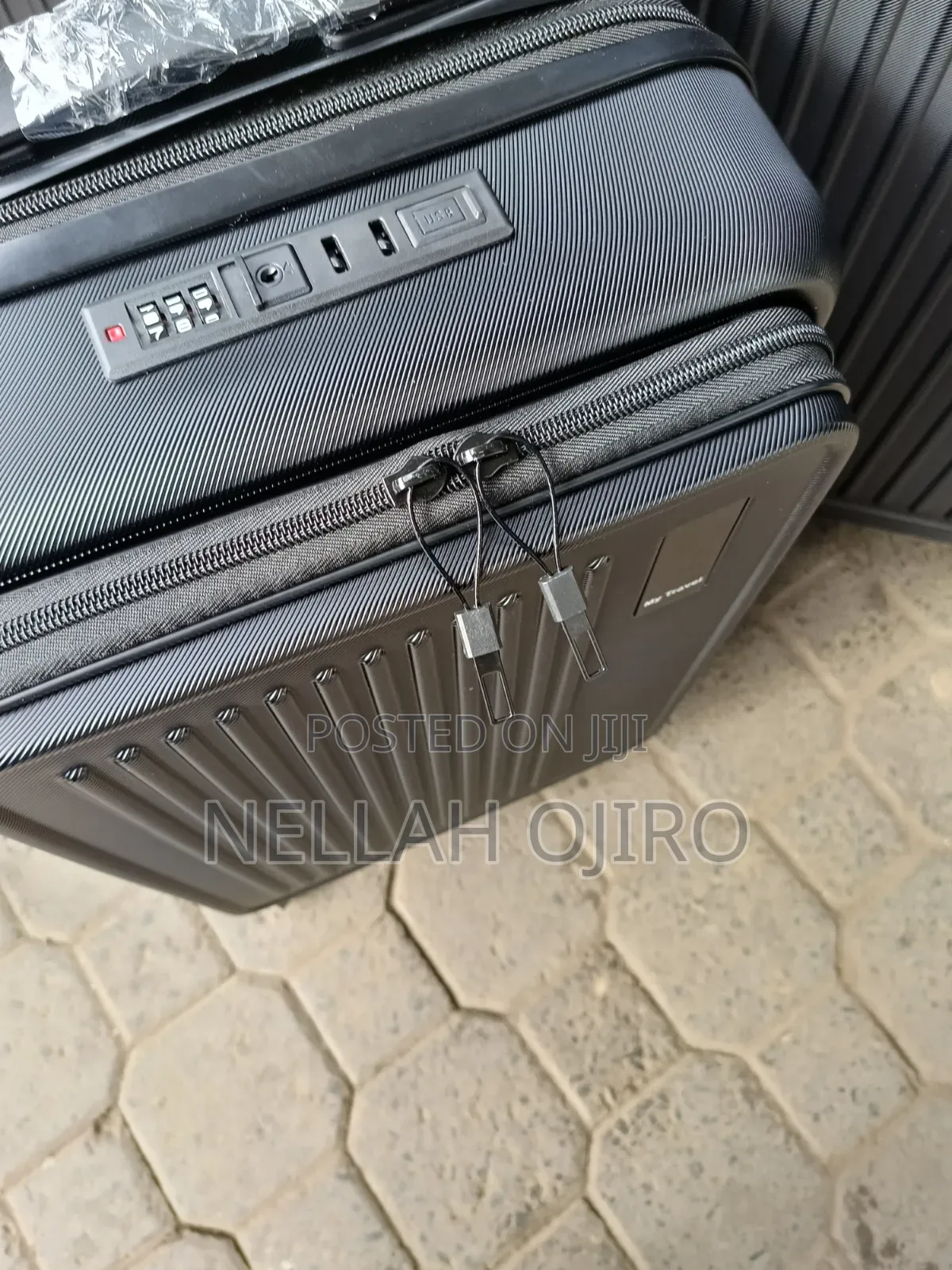 Luxurious Suitcase Set