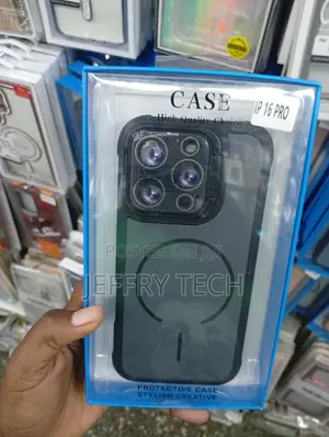 iPhone 16 Pro, Smoke-Black Hard Backing Case