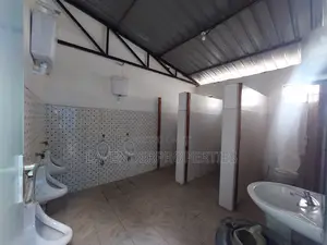 1bdrm Room & Parlour in Posh Arcade, Kitengela for rent