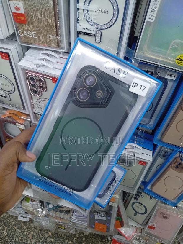 iPhone 17 Pro Max Tough Shell Material Cover - thumbnail 2