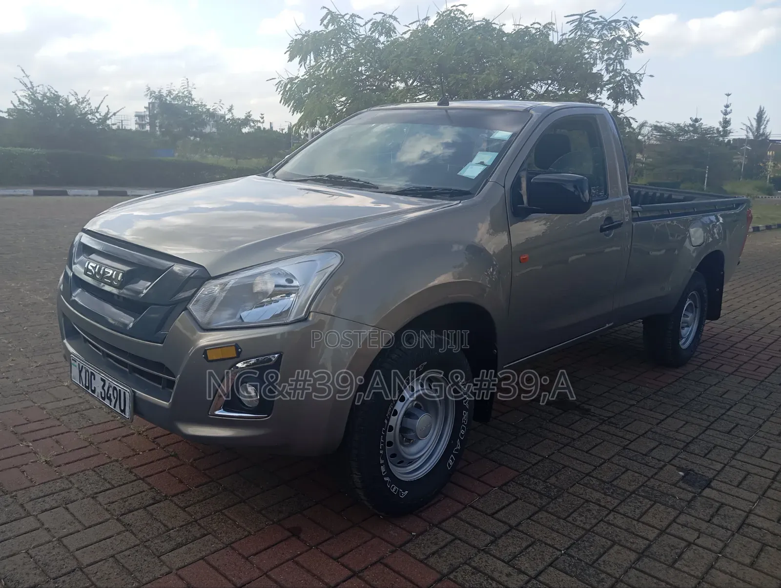 Isuzu D-MAX 2020 Gray