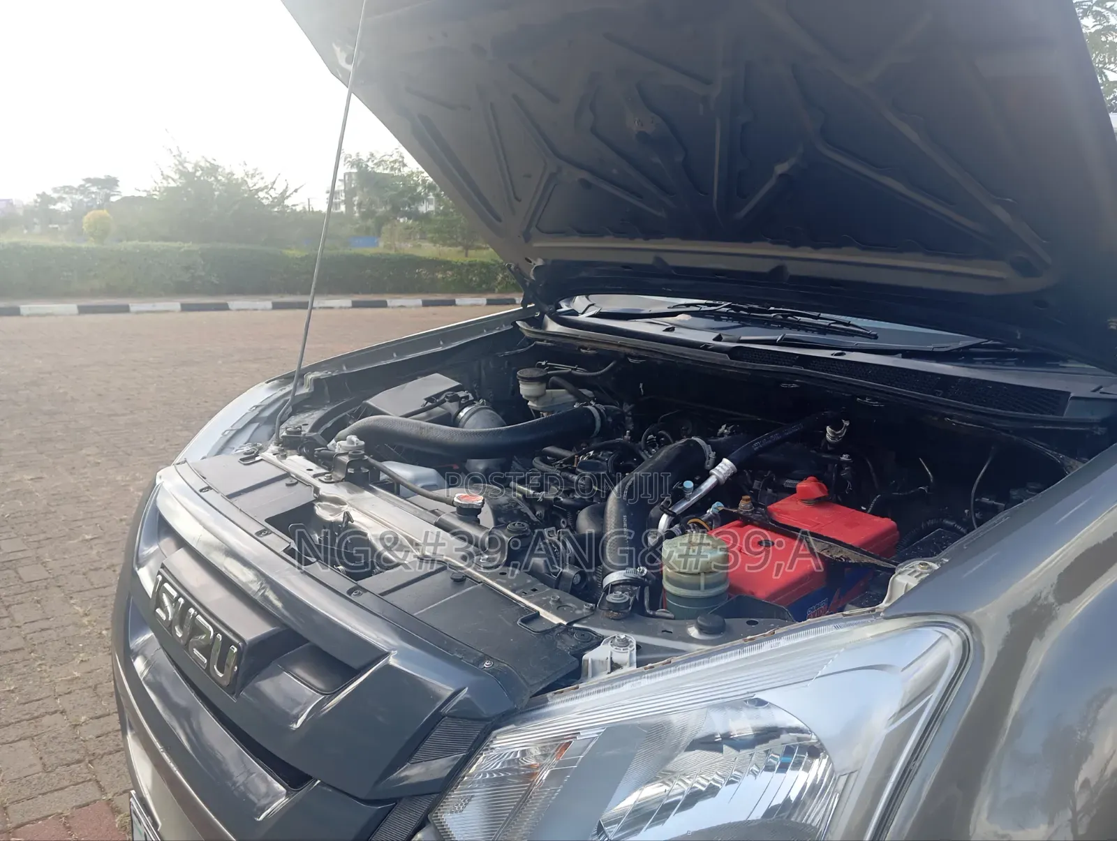 Isuzu D-MAX 2020 Gray