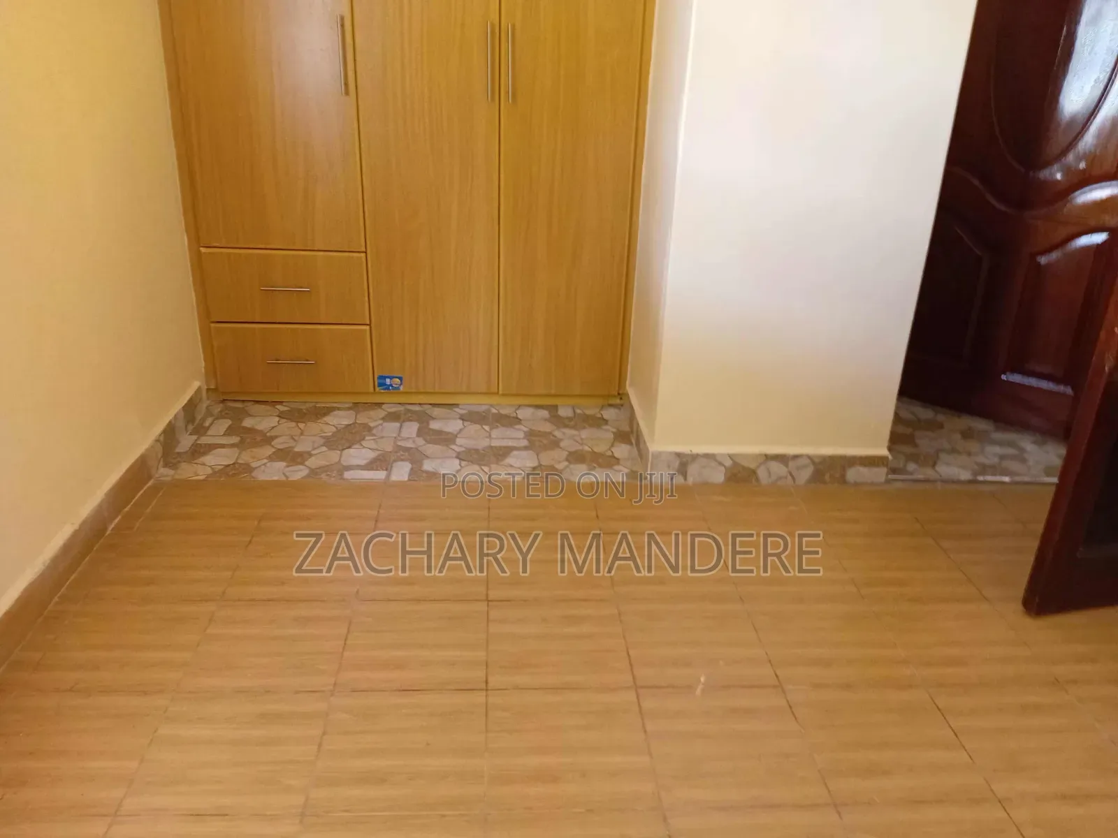 3bdrm Mansion in Uthiru for rent