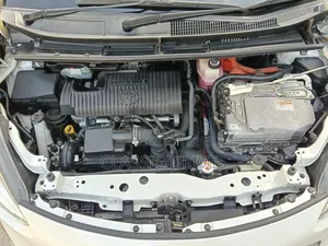 Toyota Sienta 2020 White