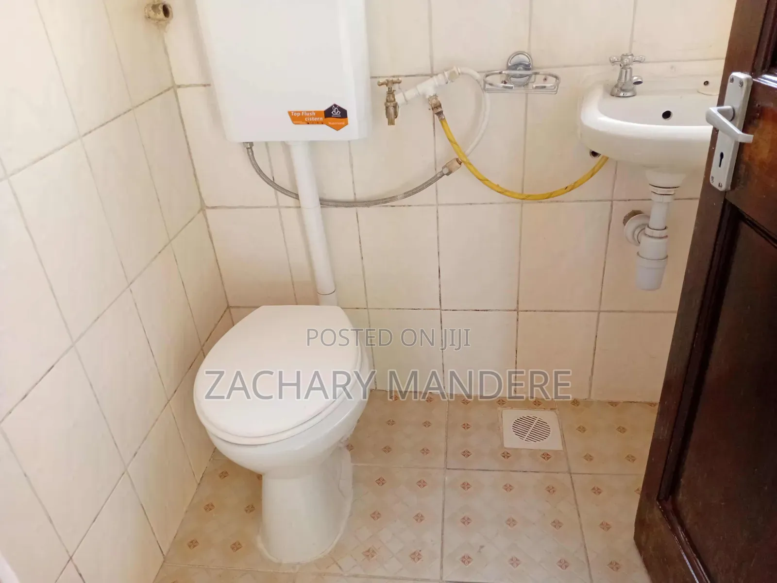 3bdrm Mansion in Uthiru for rent