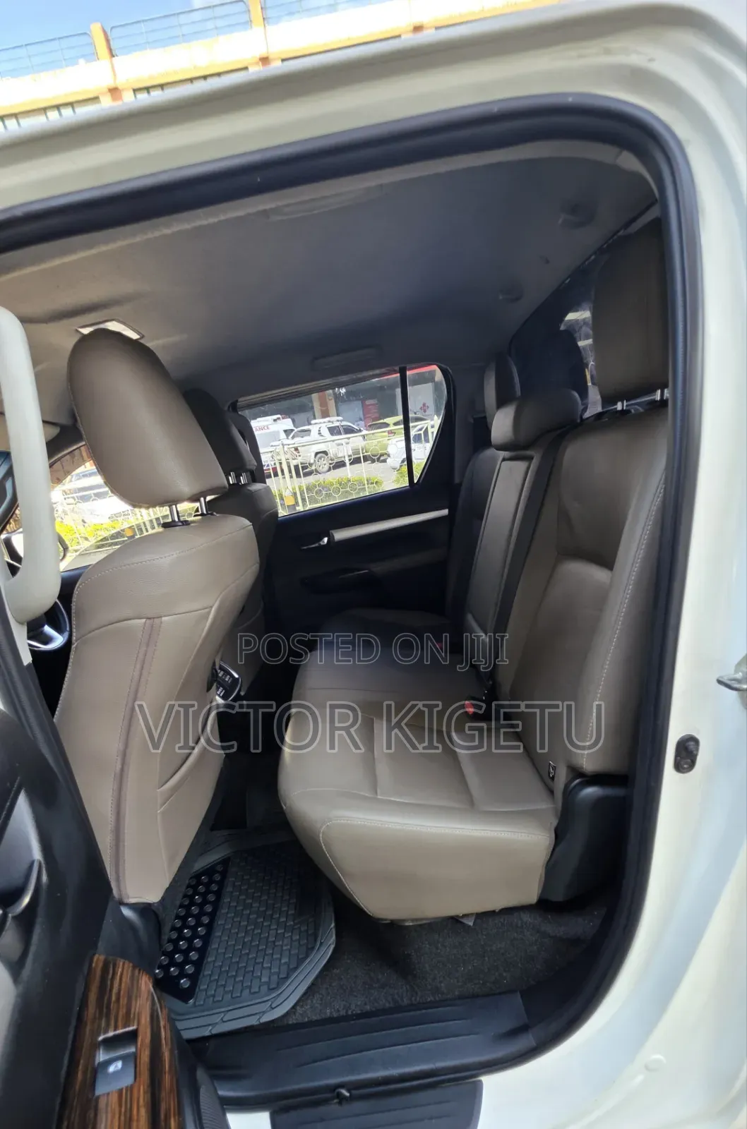 Toyota Hilux 2016 White