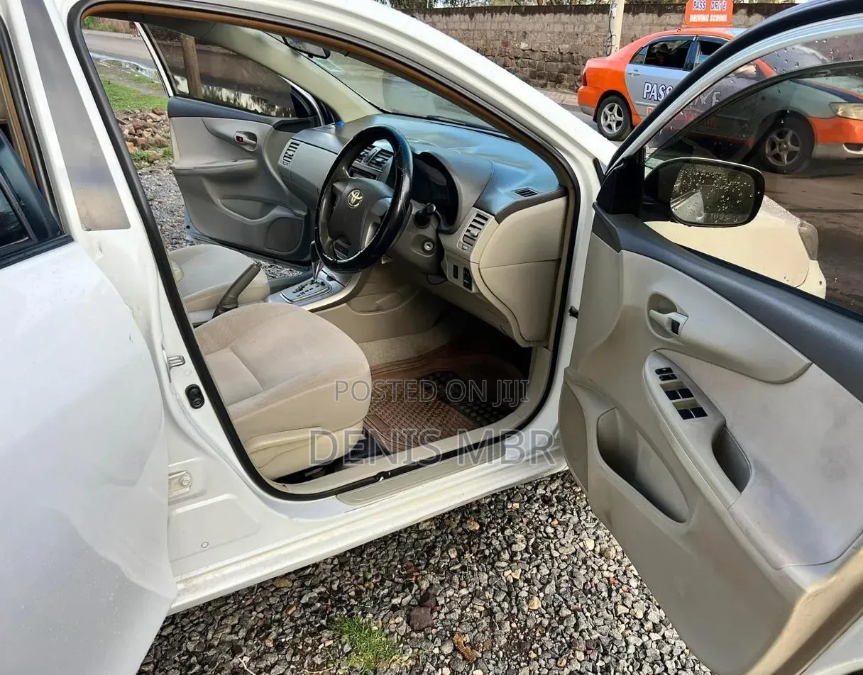 Toyota Axio 2012 White