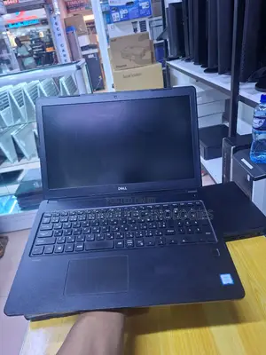 Laptop Dell Latitude 3580 8GB Intel Core i5 SSD 256GB