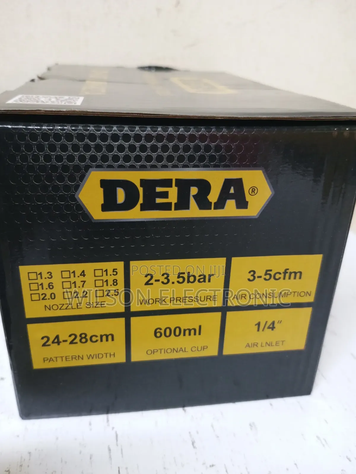 Dera Manual Spray Gun. 600ml