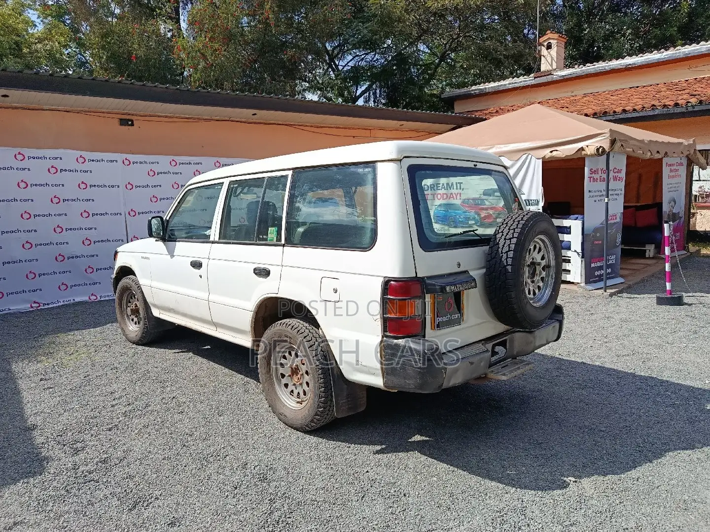 Mitsubishi Pajero 2003 White