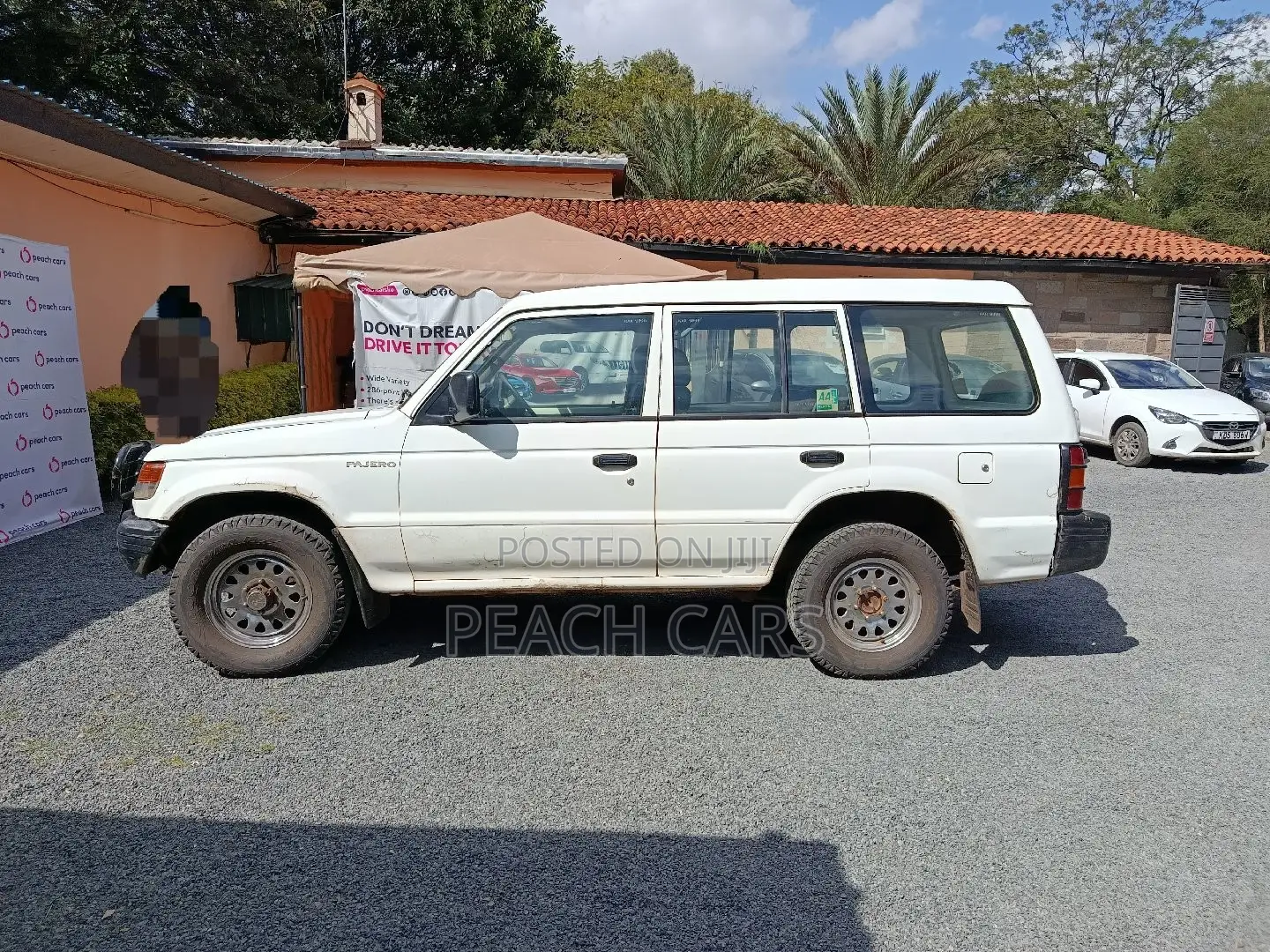 Mitsubishi Pajero 2003 White