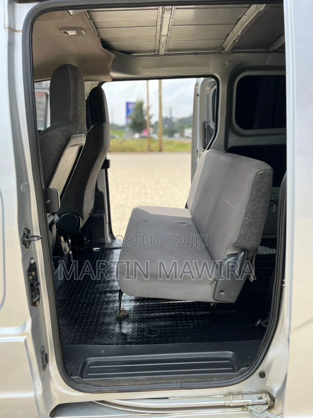 Nissan NV200 2009 Silver