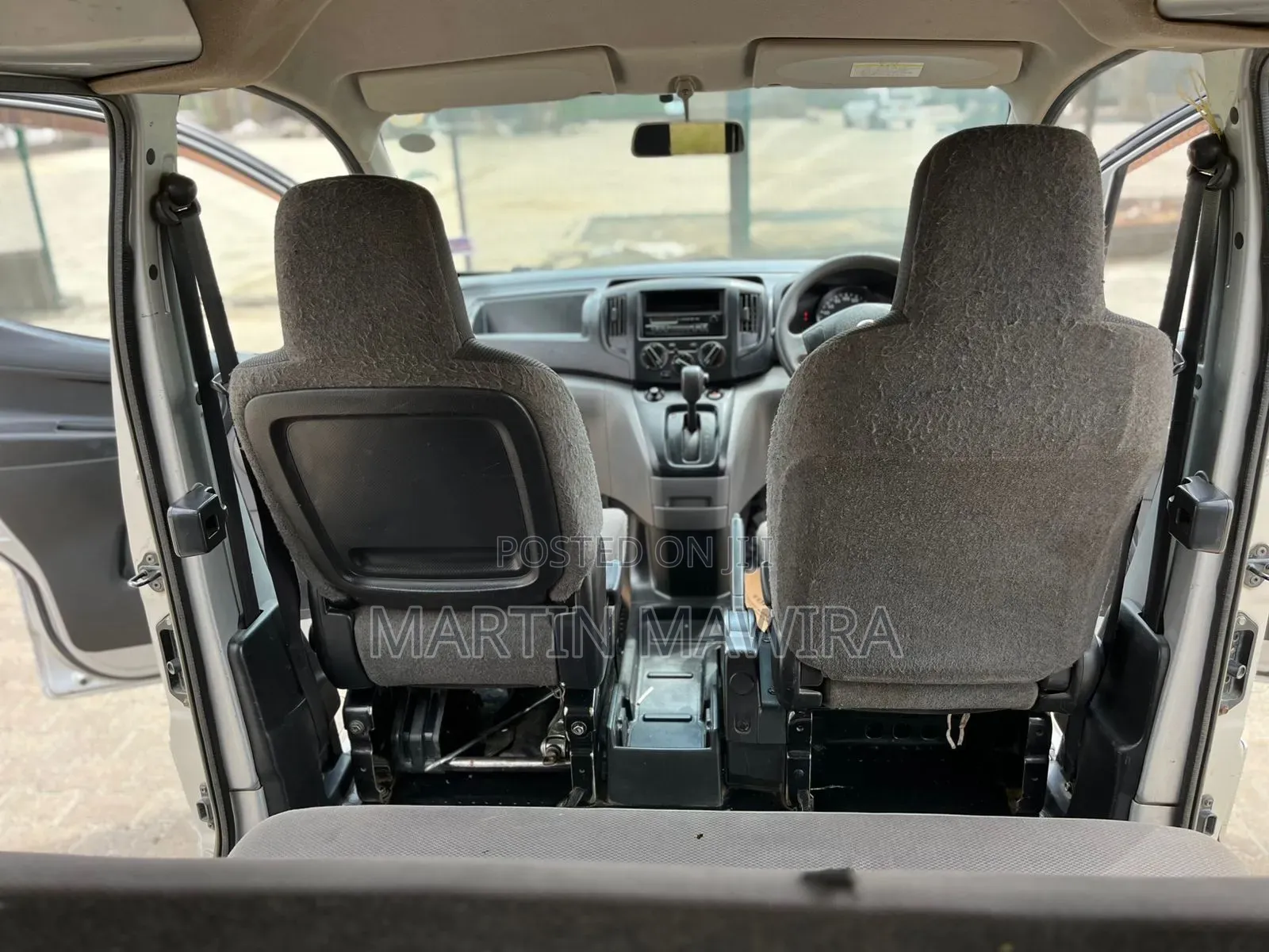 Nissan NV200 2009 Silver