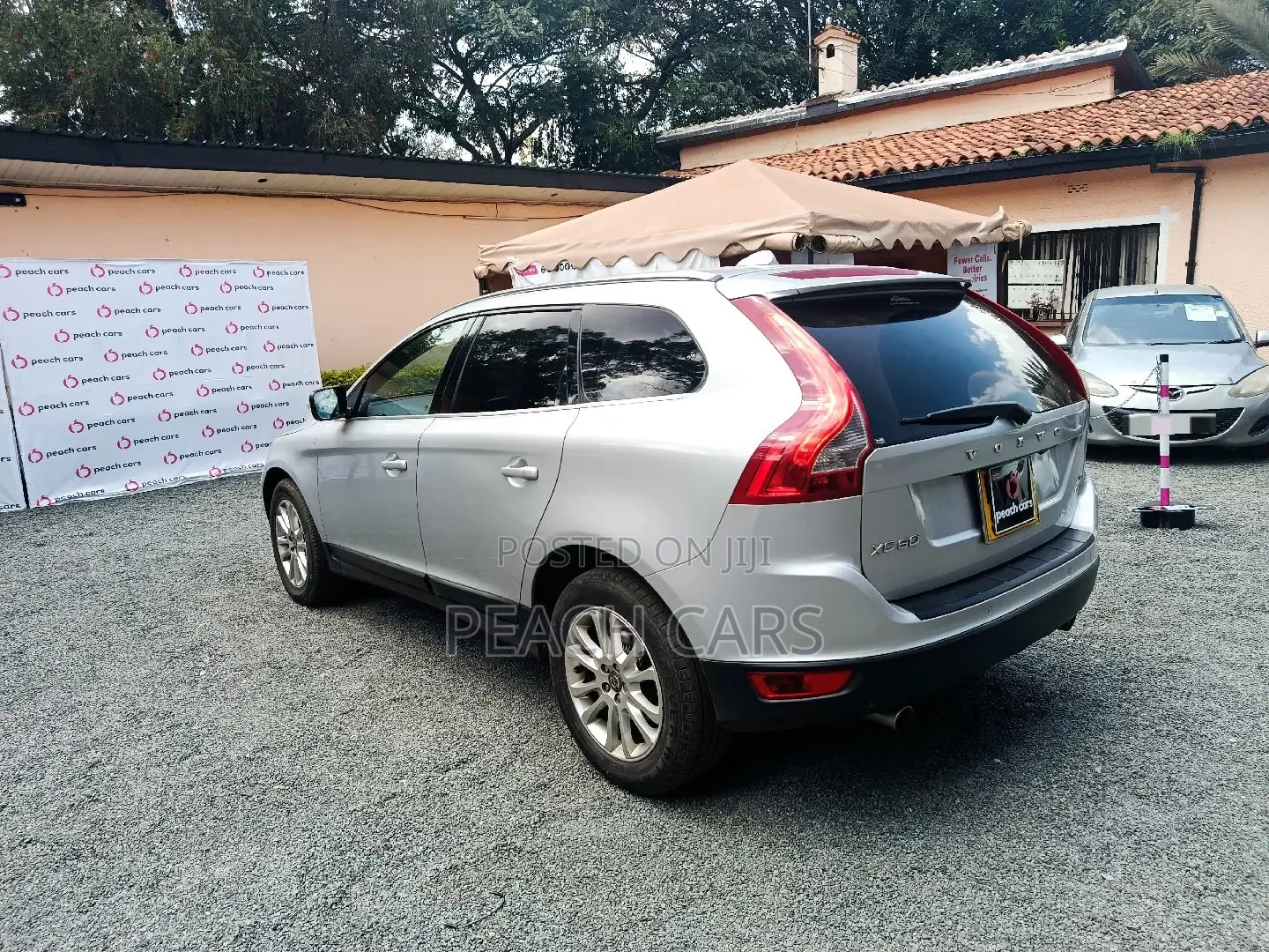 Volvo XC60 2010 Silver