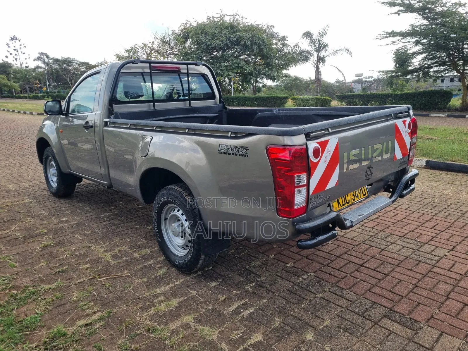 Isuzu D-MAX 2021 Gold