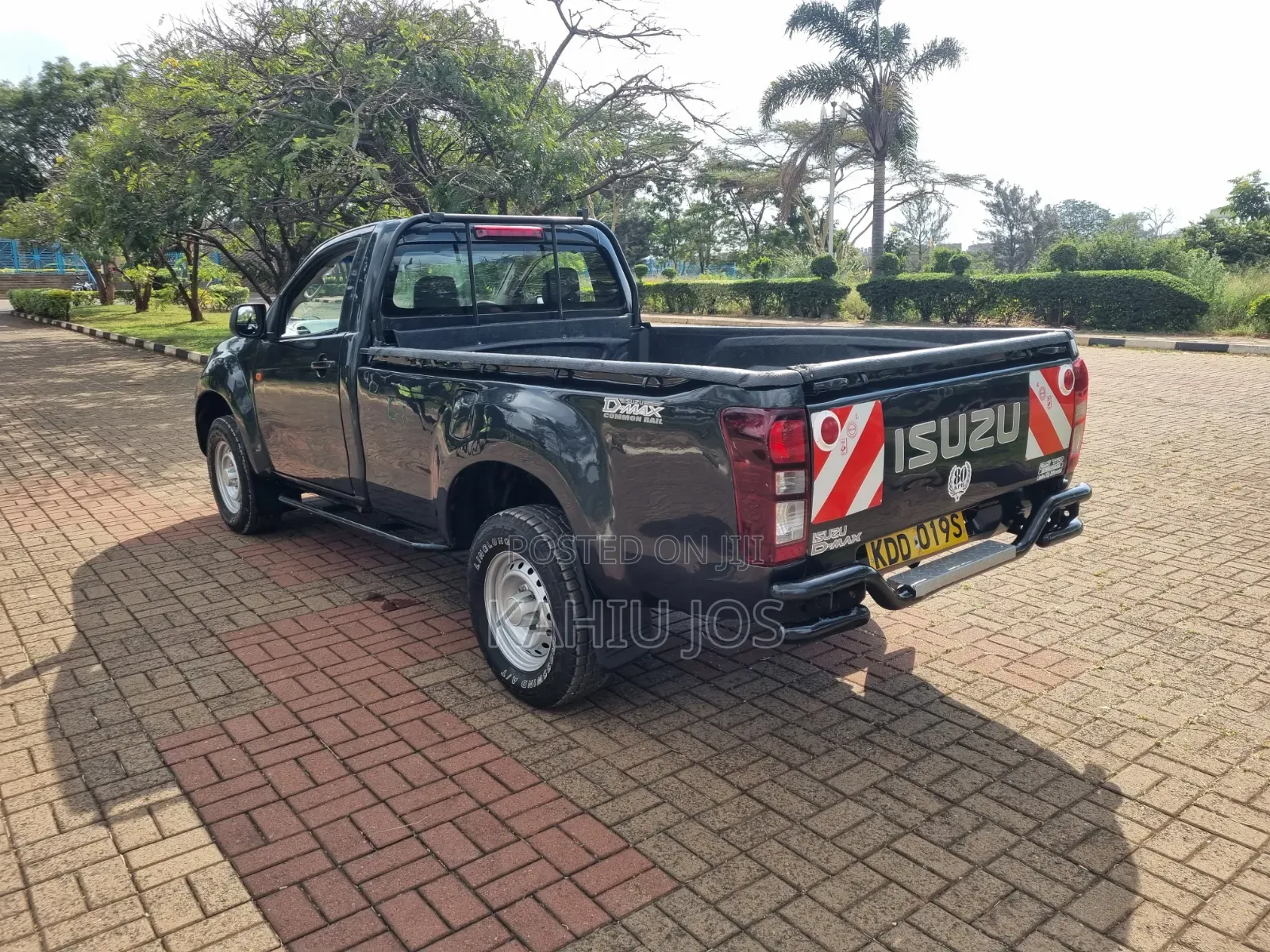 Isuzu D-MAX 2022 Gray