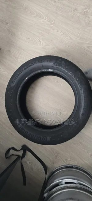 Continental Runflat Tire - Premium Contact 6 - 225/55 R17